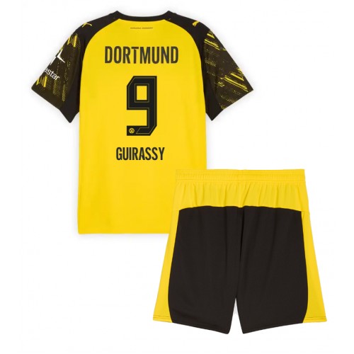 Stroje piłkarskie Borussia Dortmund Serhou Guirassy #9 Koszulka Podstawowej dla dzieci 2025-26 Krótki Rękaw (+ szorty)
